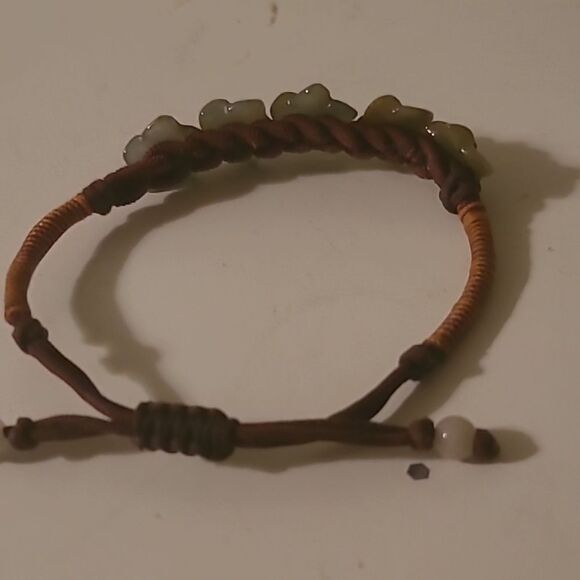 Floral Adjustable Bracelet - Picture 2 of 3